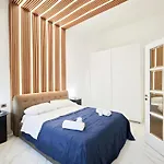 Nicolai Lounge Loft * Bari