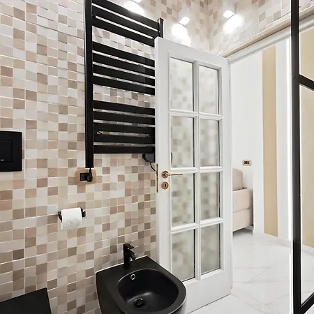 Nicolai Lounge Loft * Bari